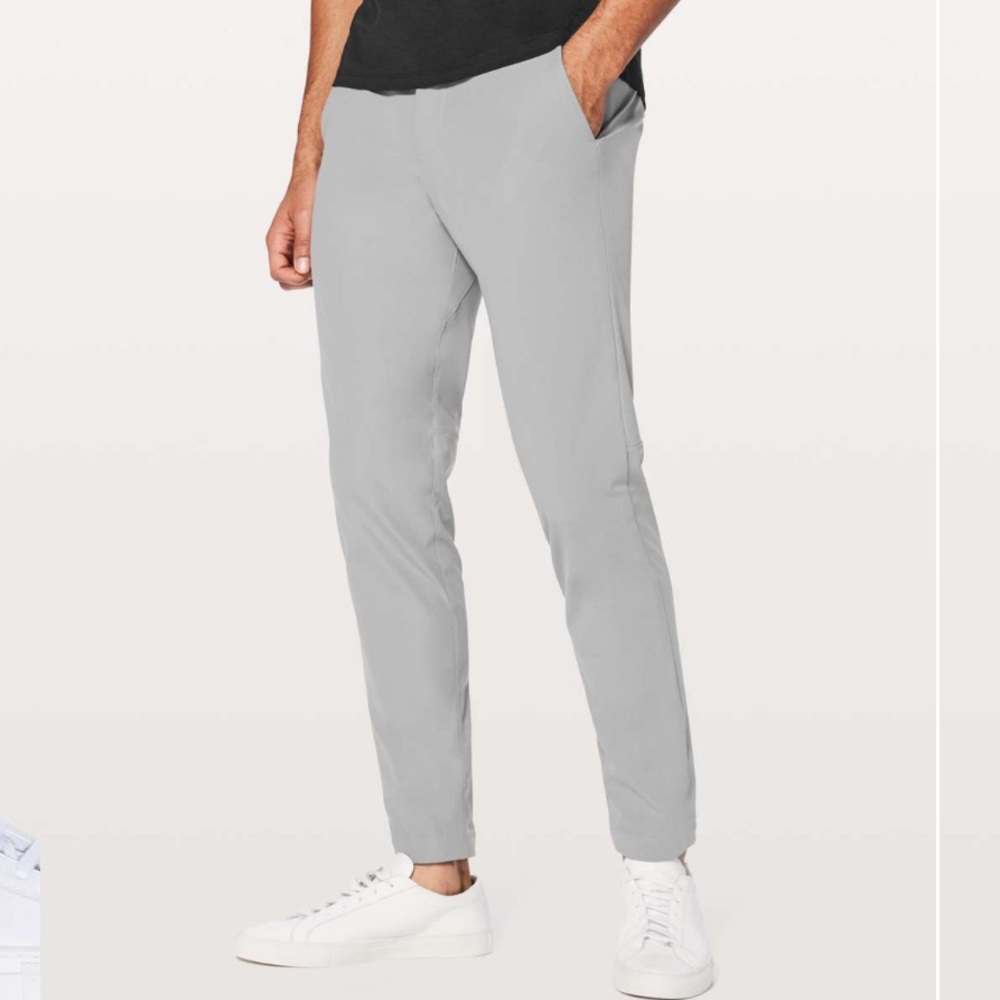 Lululemon Commission Pant in Light Cast